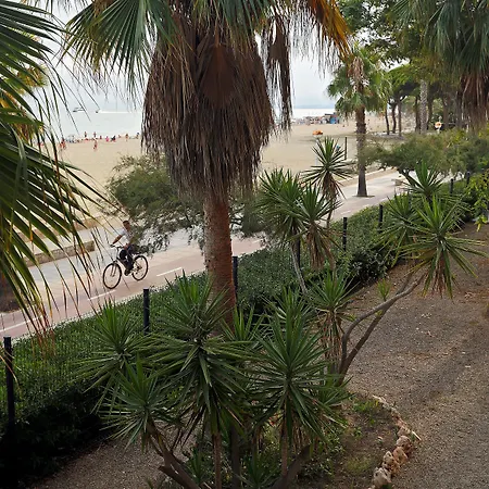 Aparthotel Pins Platja