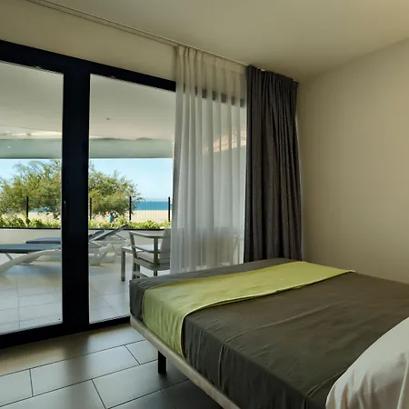 Apartahotel Pins Platja Cambrils