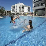Pins Platja Apartahotel Cambrils