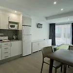 Aparthotel Pins Platja
