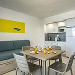 Pins Platja Apartahotel